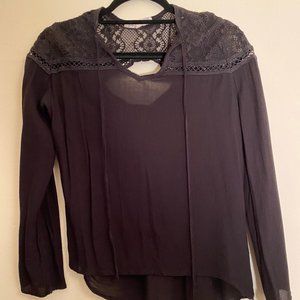 Black lace shoulders blouse